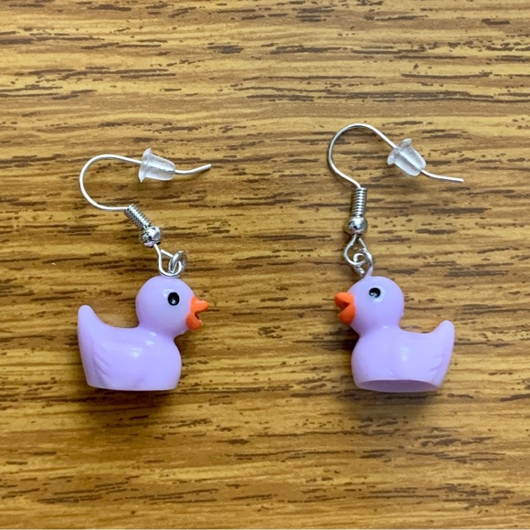 Jewelry - Purple Duck Drop Earrings